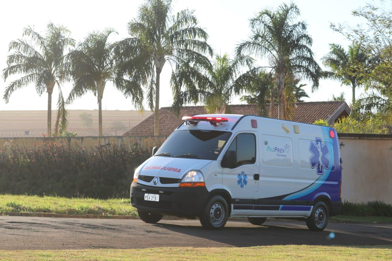 Ambulância não emergencial